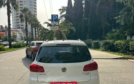 Volkswagen Tiguan I, 2011 год, 925 000 рублей, 4 фотография