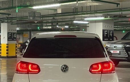 Volkswagen Golf VI, 2011 год, 900 000 рублей, 4 фотография