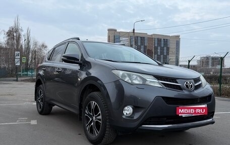 Toyota RAV4, 2014 год, 2 550 000 рублей, 4 фотография