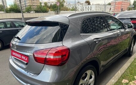 Mercedes-Benz GLA, 2018 год, 2 800 000 рублей, 3 фотография