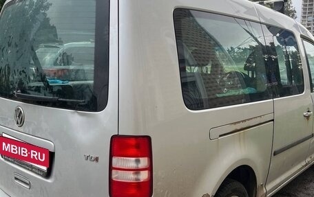 Volkswagen Caddy III рестайлинг, 2011 год, 1 000 000 рублей, 2 фотография