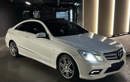Mercedes-Benz E-Класс, 2011 год, 1 499 000 рублей, 6 фотография