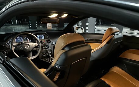 Mercedes-Benz E-Класс, 2011 год, 1 499 000 рублей, 13 фотография