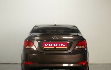 Hyundai Solaris II рестайлинг, 2016 год, 1 049 000 рублей, 6 фотография