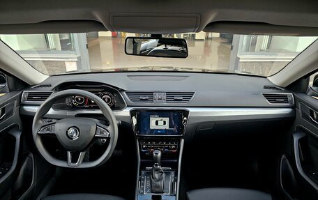 Skoda Superb III рестайлинг, 2025 год, 3 350 000 рублей, 9 фотография