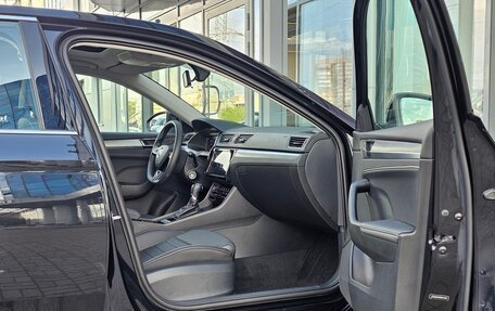 Skoda Superb III рестайлинг, 2025 год, 3 350 000 рублей, 13 фотография