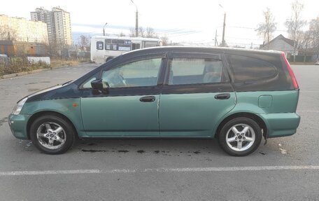 Honda Stream I рестайлинг, 2002 год, 470 000 рублей, 3 фотография