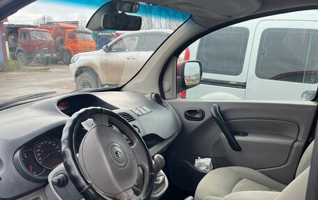 Renault Kangoo II рестайлинг, 2010 год, 770 000 рублей, 6 фотография