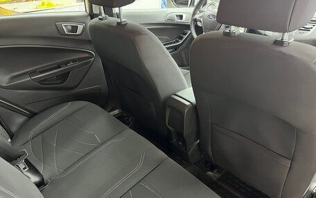 Ford Fiesta, 2016 год, 930 000 рублей, 12 фотография