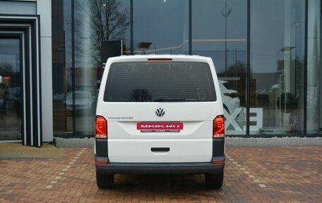 Volkswagen Transporter T6 рестайлинг, 2021 год, 3 949 000 рублей, 6 фотография