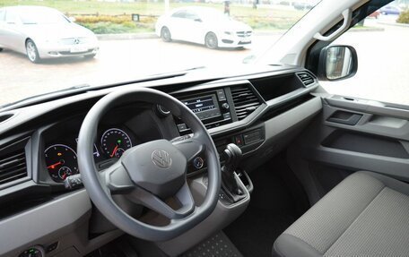 Volkswagen Transporter T6 рестайлинг, 2021 год, 3 949 000 рублей, 12 фотография