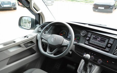 Volkswagen Transporter T6 рестайлинг, 2021 год, 3 949 000 рублей, 18 фотография