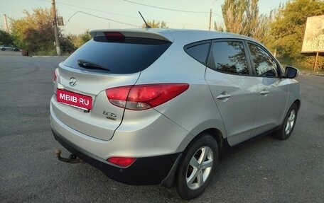 Hyundai ix35 I рестайлинг, 2010 год, 1 100 000 рублей, 3 фотография