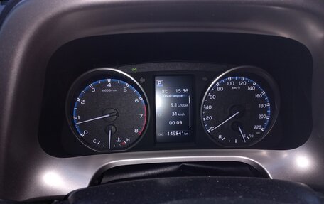 Toyota RAV4, 2018 год, 2 150 000 рублей, 11 фотография