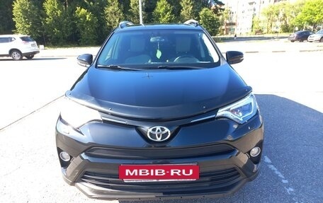 Toyota RAV4, 2018 год, 2 150 000 рублей, 2 фотография