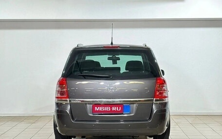 Opel Zafira B, 2010 год, 775 000 рублей, 5 фотография