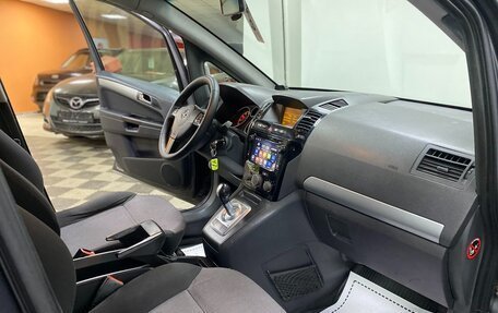 Opel Zafira B, 2010 год, 775 000 рублей, 18 фотография