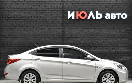 Hyundai Solaris II рестайлинг, 2014 год, 880 000 рублей, 9 фотография