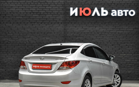 Hyundai Solaris II рестайлинг, 2014 год, 880 000 рублей, 7 фотография