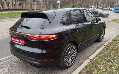 Porsche Cayenne III, 2018 год, 6 900 000 рублей, 4 фотография