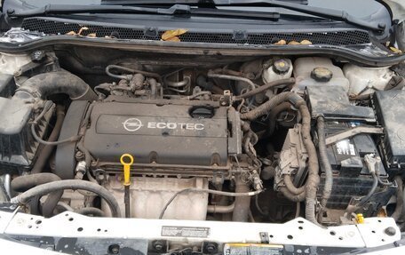 Opel Astra J, 2012 год, 900 000 рублей, 11 фотография