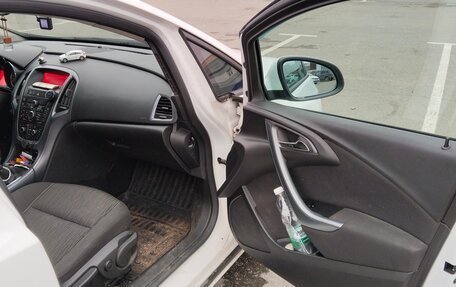 Opel Astra J, 2012 год, 900 000 рублей, 14 фотография