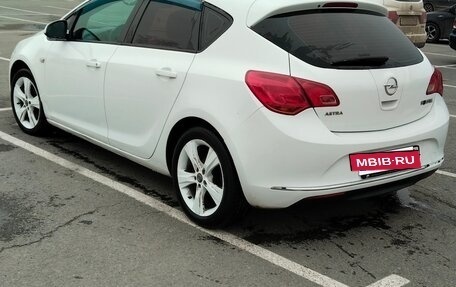 Opel Astra J, 2012 год, 900 000 рублей, 4 фотография