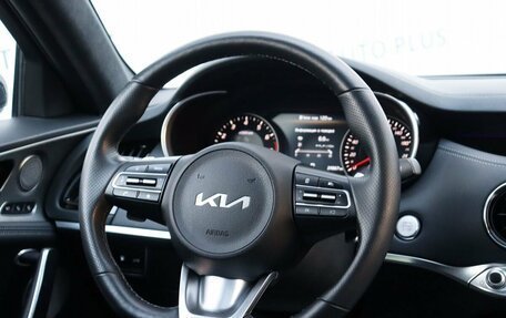KIA Stinger I, 2023 год, 4 150 000 рублей, 10 фотография
