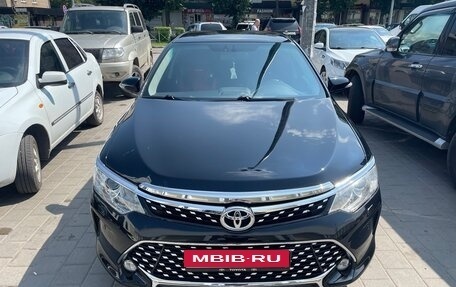 Toyota Camry, 2014 год, 1 585 000 рублей, 2 фотография