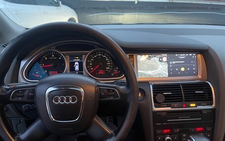 Audi Q7, 2010 год, 1 800 000 рублей, 11 фотография