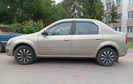 Renault Logan I, 2012 год, 700 000 рублей, 5 фотография