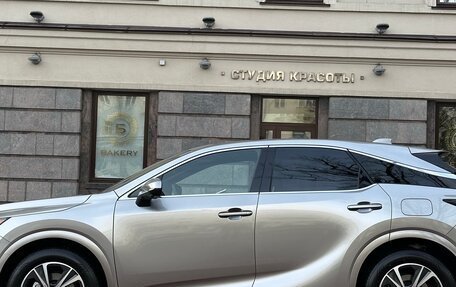 Lexus RX IV рестайлинг, 2025 год, 7 690 000 рублей, 2 фотография