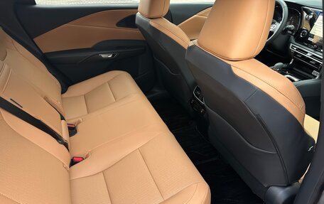 Lexus RX IV рестайлинг, 2025 год, 7 690 000 рублей, 15 фотография