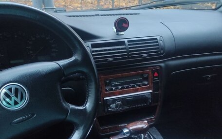 Volkswagen Passat B5+ рестайлинг, 1998 год, 350 000 рублей, 3 фотография