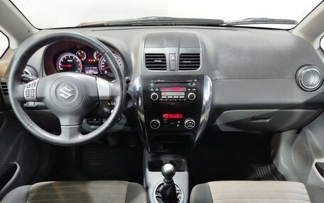 Suzuki SX4 II рестайлинг, 2011 год, 1 055 000 рублей, 13 фотография