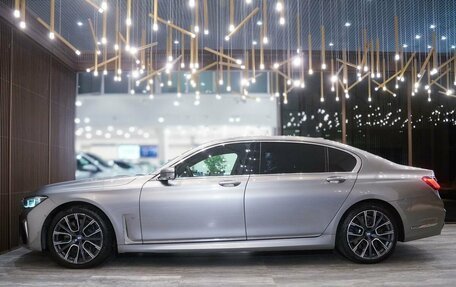 BMW 7 серия, 2019 год, 6 035 000 рублей, 3 фотография