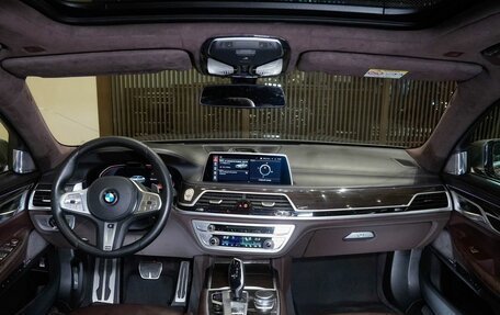 BMW 7 серия, 2019 год, 6 035 000 рублей, 18 фотография