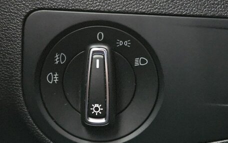 Volkswagen Tiguan II, 2020 год, 1 999 000 рублей, 26 фотография