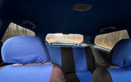 Mitsubishi Colt VI рестайлинг, 1997 год, 200 000 рублей, 4 фотография