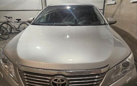 Toyota Camry, 2013 год, 2 250 000 рублей, 1 фотография