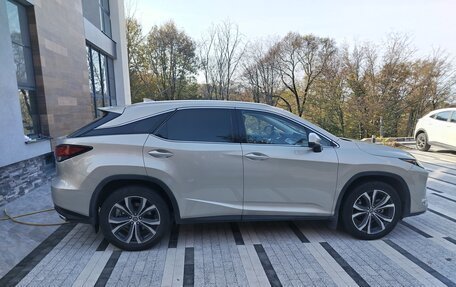 Lexus RX IV рестайлинг, 2020 год, 5 500 000 рублей, 2 фотография