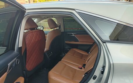 Lexus RX IV рестайлинг, 2020 год, 5 500 000 рублей, 10 фотография