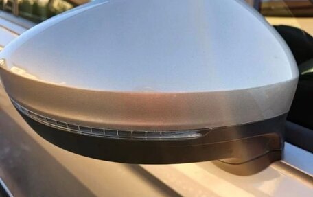 Volkswagen Tiguan II, 2021 год, 2 750 000 рублей, 8 фотография