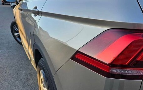 Volkswagen Tiguan II, 2021 год, 2 750 000 рублей, 7 фотография