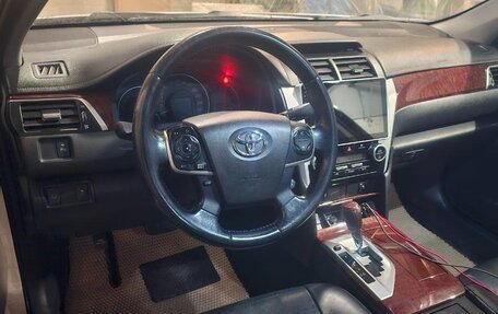 Toyota Camry, 2013 год, 2 250 000 рублей, 5 фотография