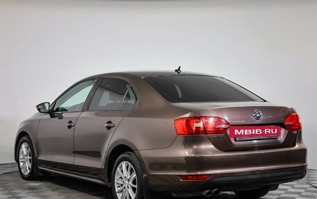 Volkswagen Jetta VI, 2014 год, 990 000 рублей, 6 фотография