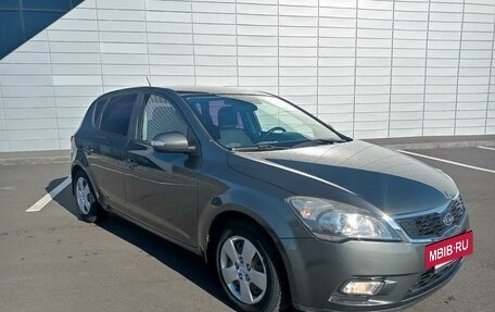 KIA cee'd I рестайлинг, 2011 год, 860 000 рублей, 3 фотография