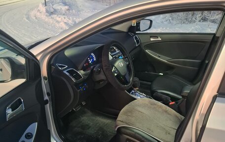 Hyundai Solaris II рестайлинг, 2014 год, 1 200 000 рублей, 9 фотография