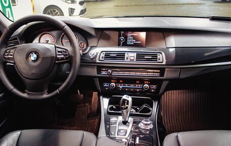 BMW 5 серия, 2013 год, 1 490 000 рублей, 10 фотография