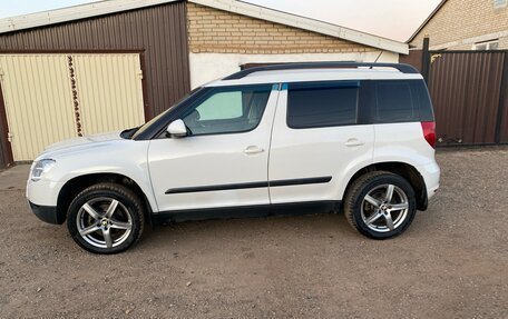 Skoda Yeti I рестайлинг, 2013 год, 1 000 000 рублей, 5 фотография